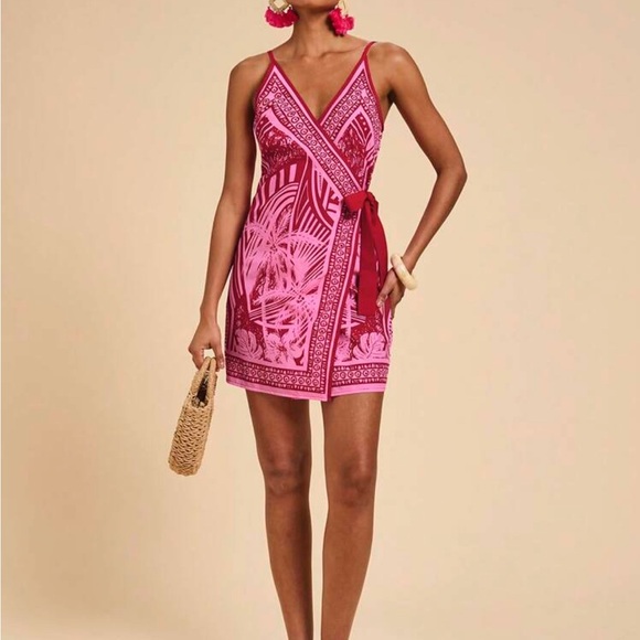 SHEIN Dresses & Skirts - Pink Patterned Wrap Dress